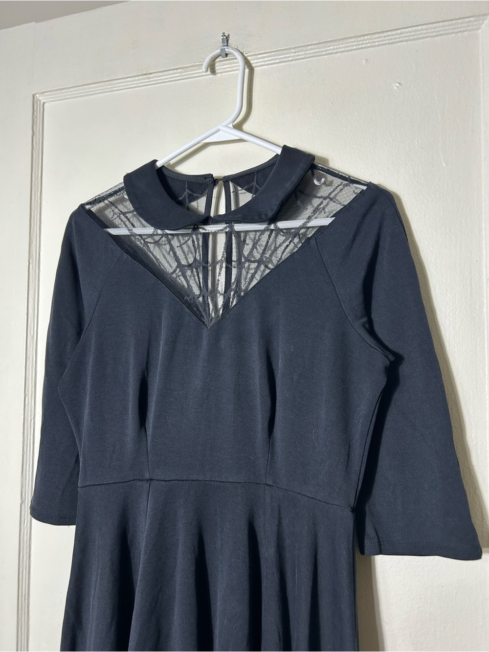 Unique Vintage black endora fit and flare spiderweb mesh dress womens M - Picture 3 of 9